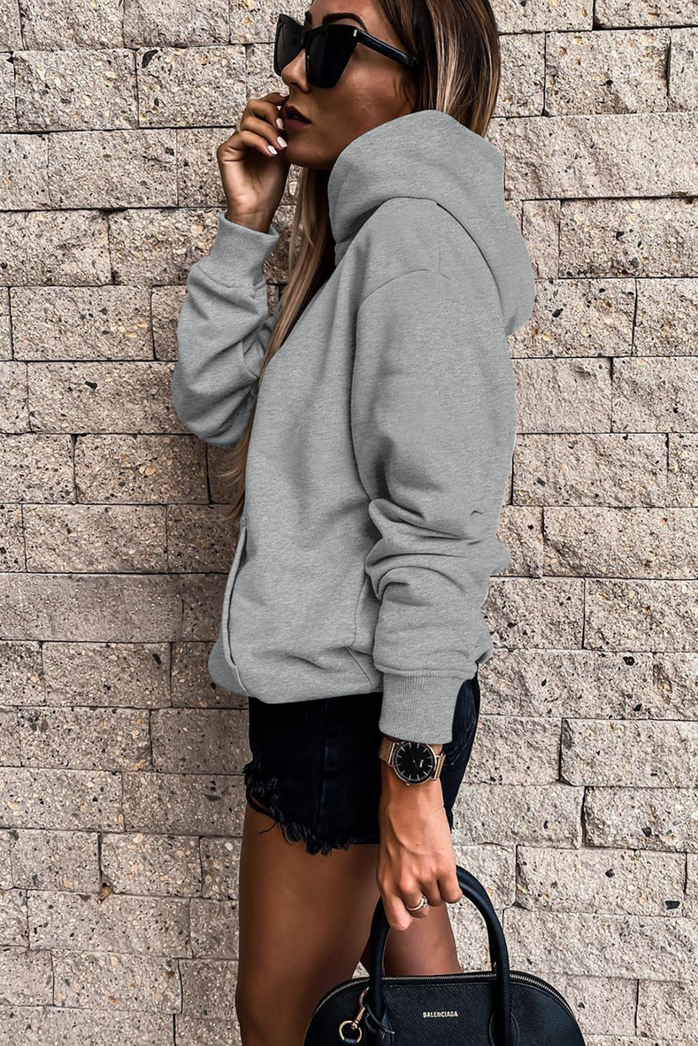 Sweat à capuche ample gris avec poche kangourou