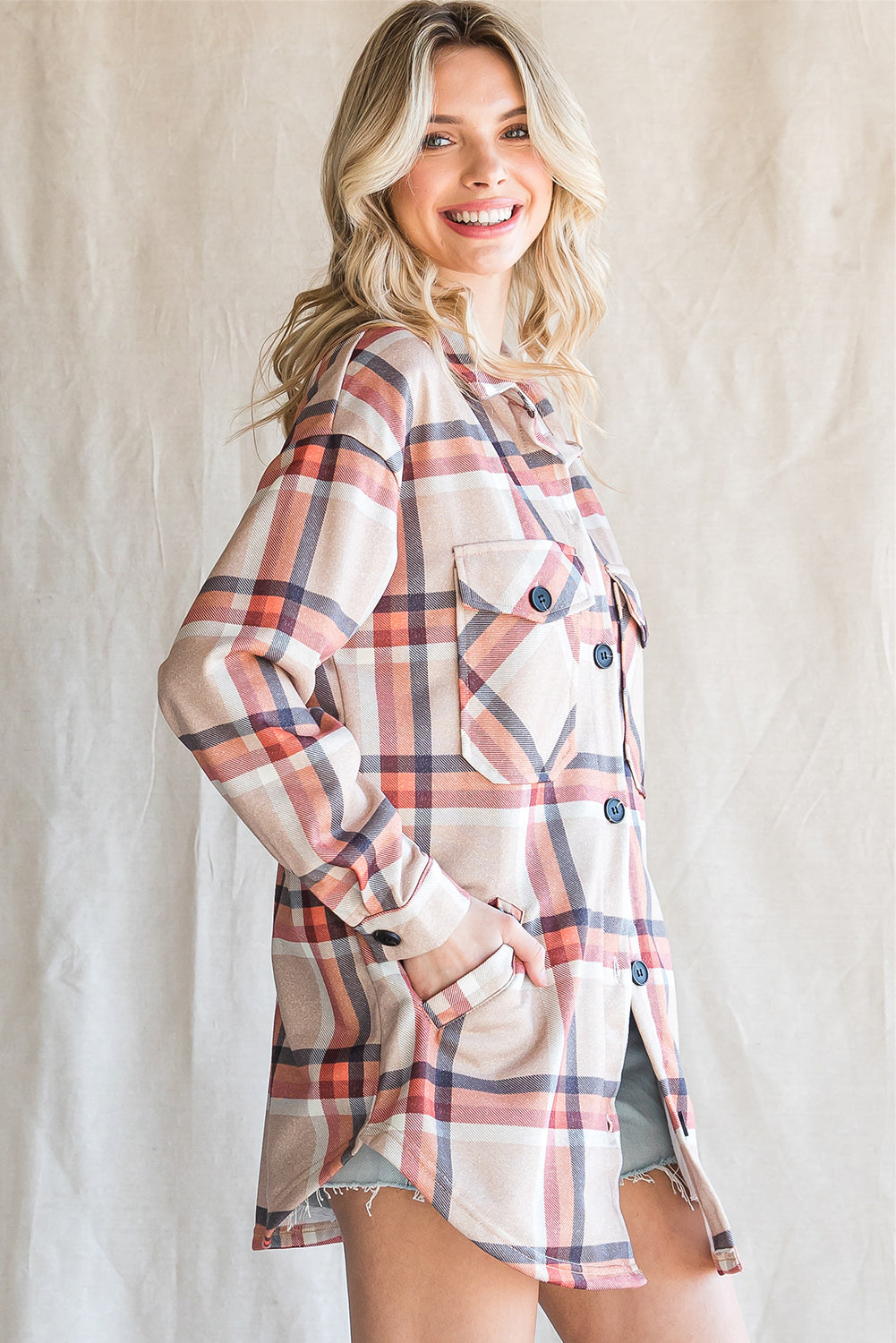 Chest Pockets Buttoned Oversized Plaid Shacket