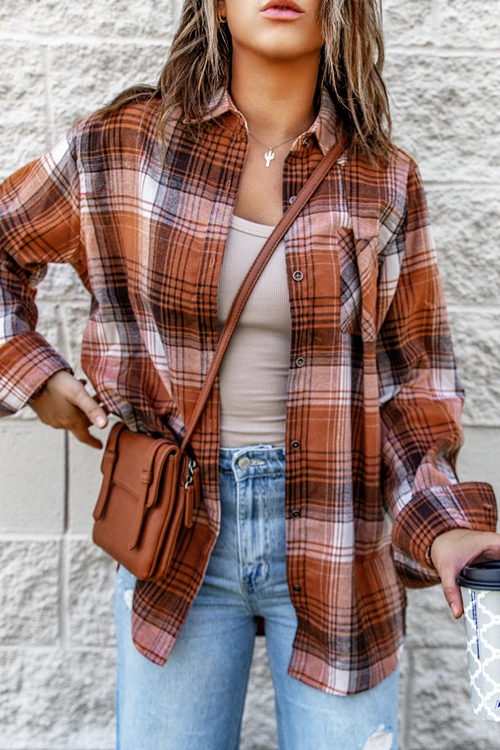 Chemise à manches longues à carreaux avec poche