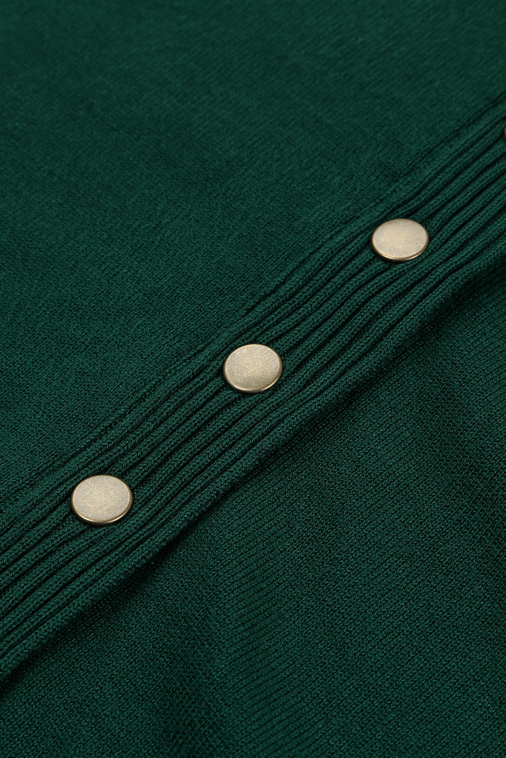 Cardigan vert à boutons-pression et bordures côtelées en tricot léger 