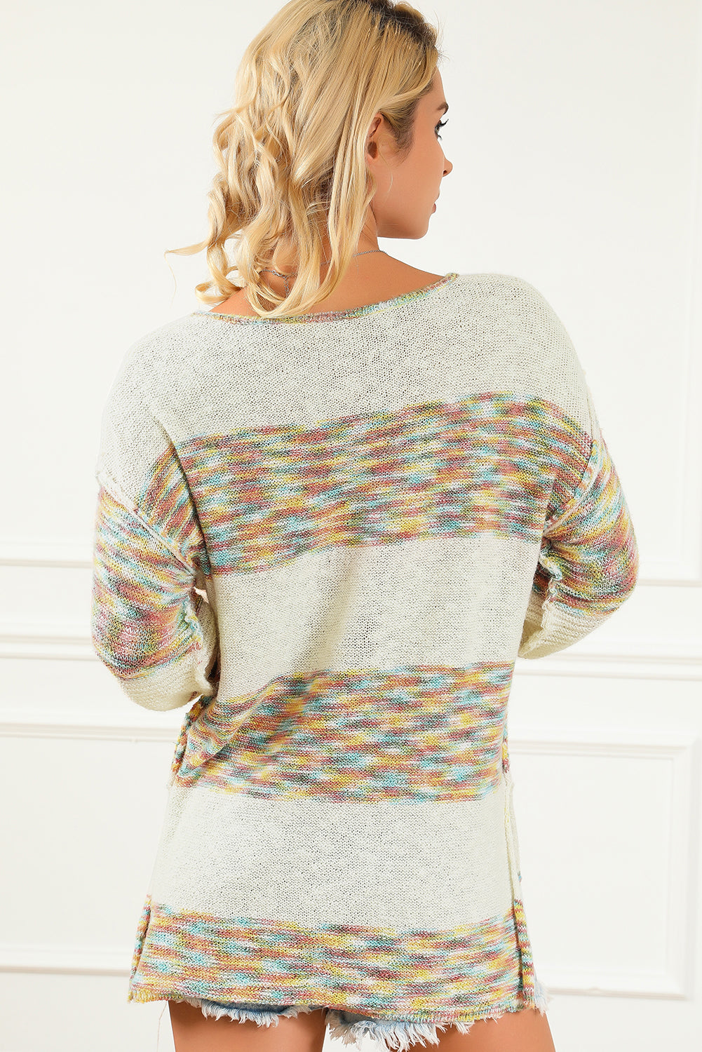 Pull en tricot Henley multicolore à teinture spatiale