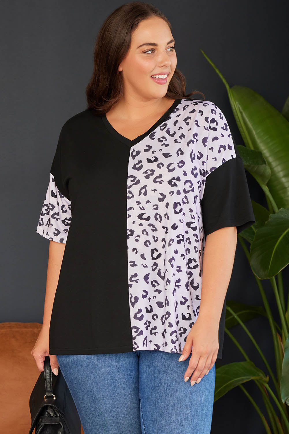 Plus Size Leopard Patchwork Short Sleeve Top