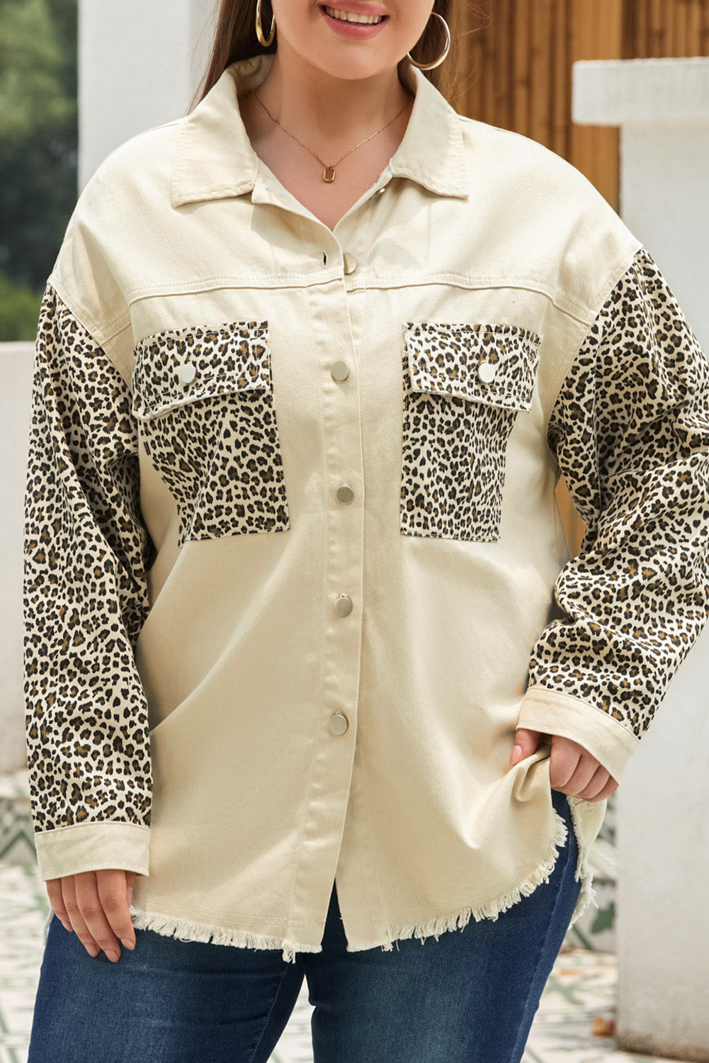 Plus Size Leopard Sleeve Raw Hem Denim Jacket