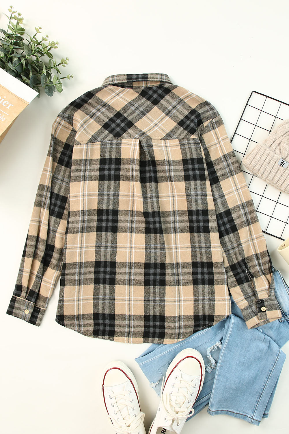 Plaid Pocket Buttoned Long Sleeve Shirt