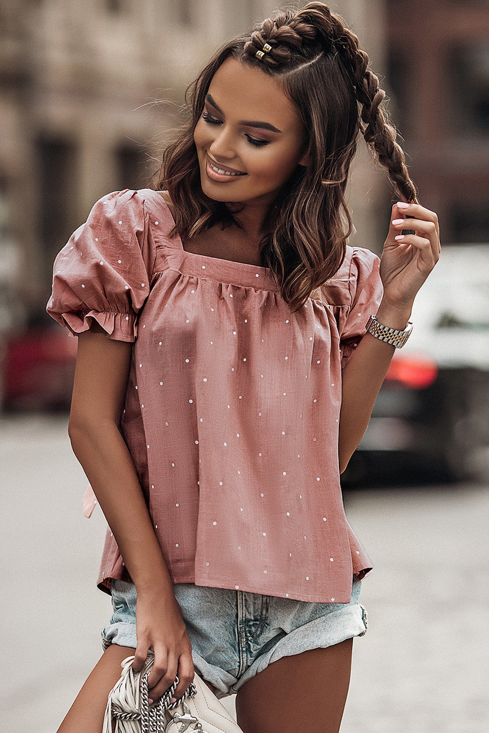 Blouse rose à manches bouffantes et imprimé à pois avec col carré et dos noué