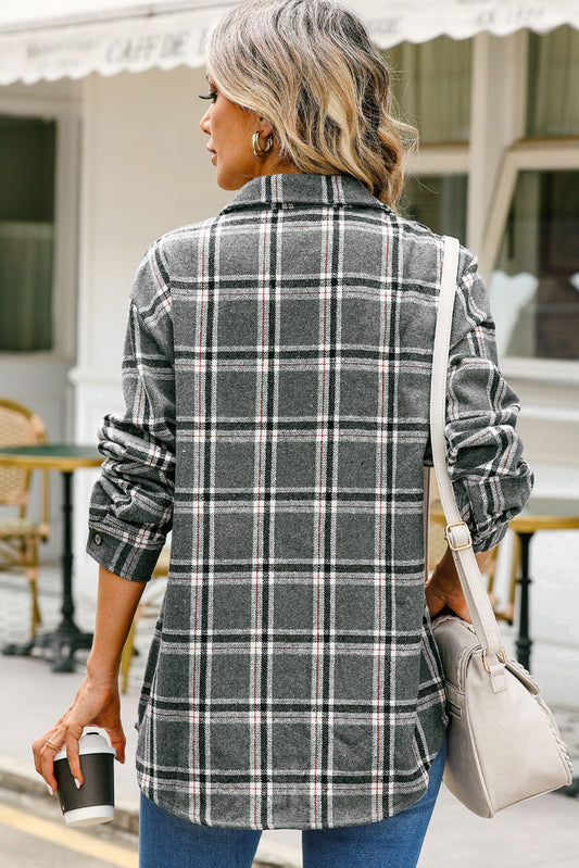 Chemise à manches longues boutonnée à carreaux gris avec poche