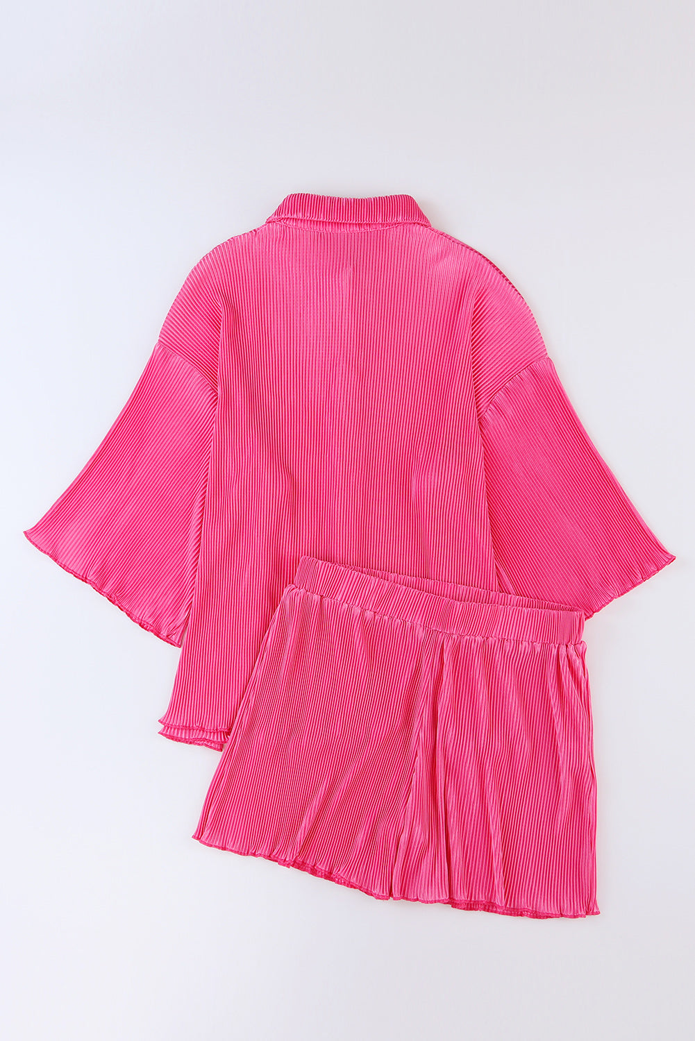 Mini-robe chemise à épaules tombantes et ceinture à boucle plissée rose