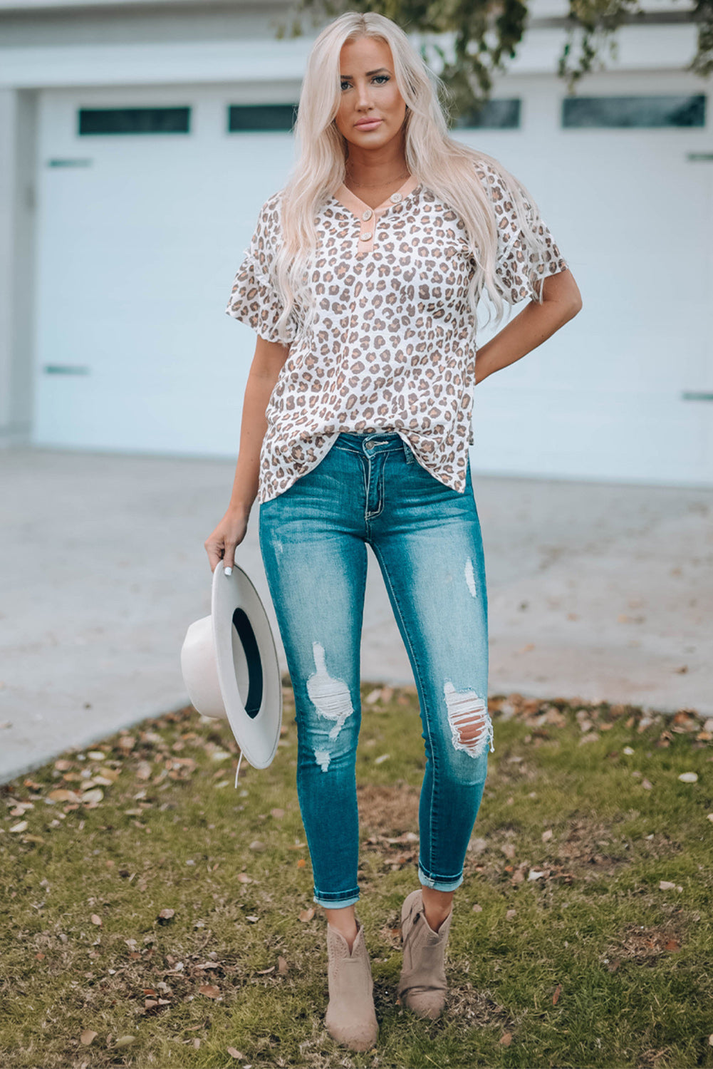 Buttons Neck Ruffled Sleeve Top