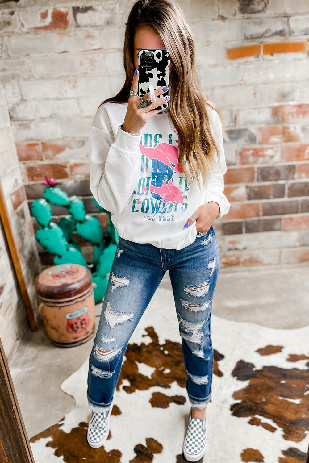 LONG LIVE COWBOY WILD WEST Graphic Sweatshirt