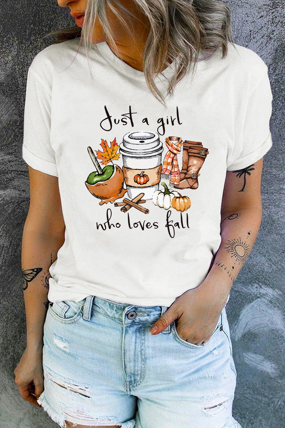 T-shirt blanc avec image Just A Girl Who Loves Fall 