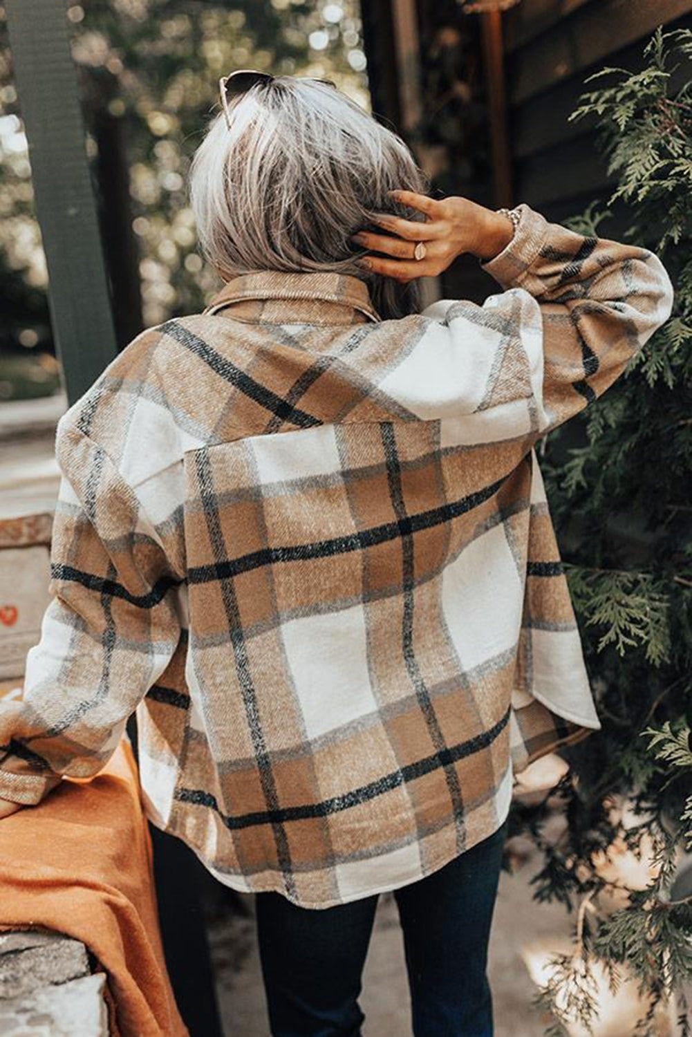 Veste à carreaux à manches longues avec poche boutonnée