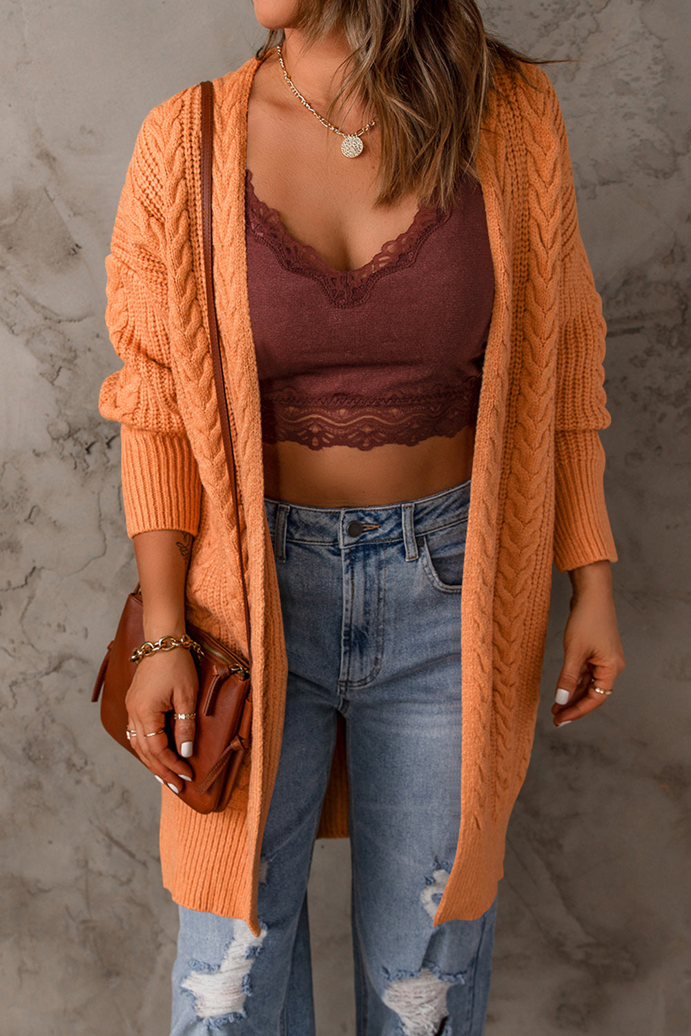 Cardigan orange ouvert sur le devant en grosse maille 