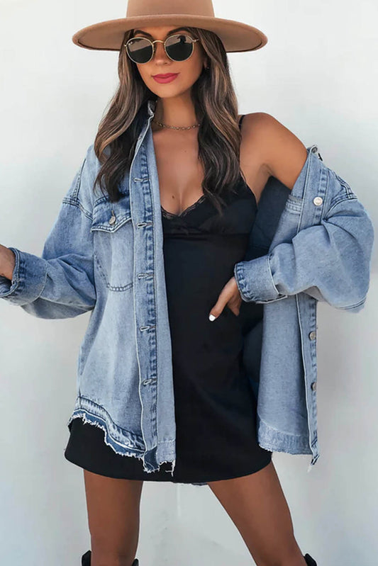 Veste en jean oversize boutonnée bleu ciel avec poche à rabat