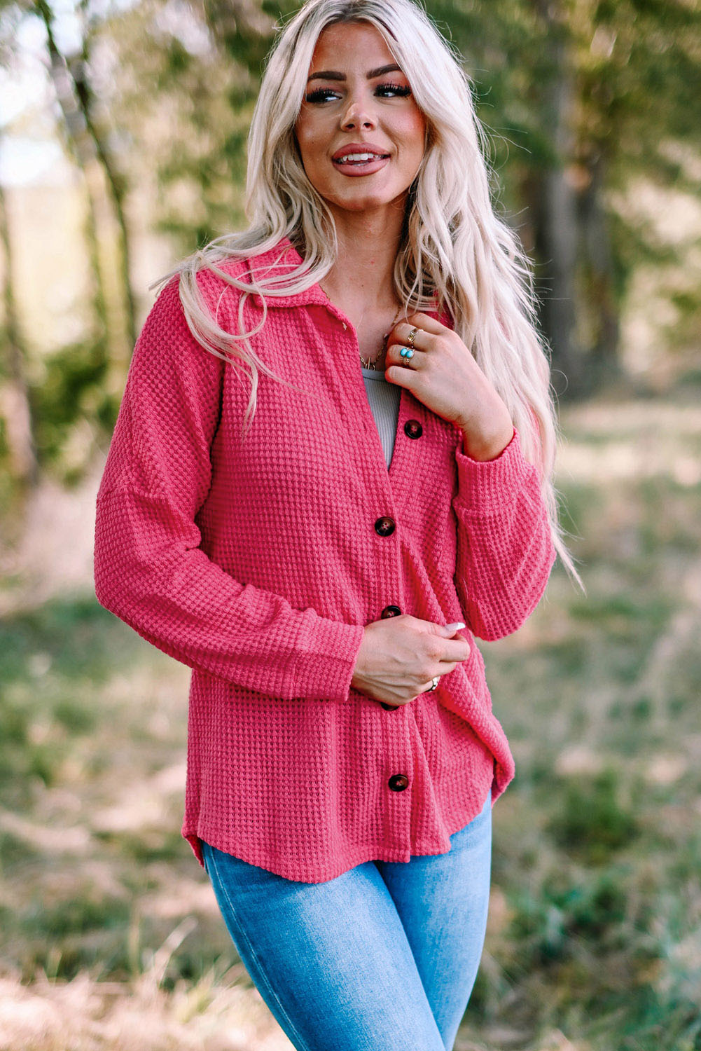 Chemise décontractée boutonnée en tricot gaufré noir