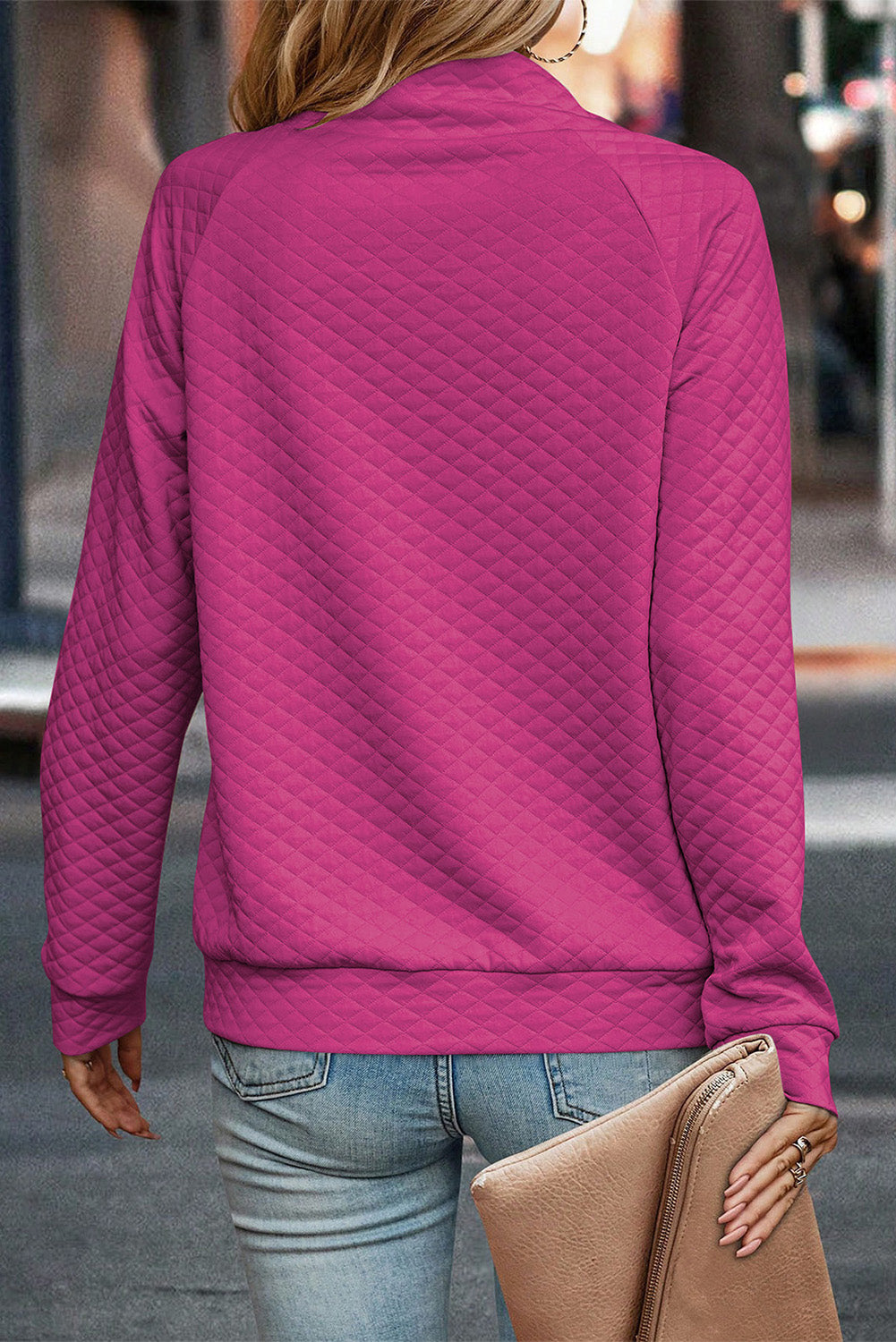 Sweat-shirt marron à carreaux et manches raglan