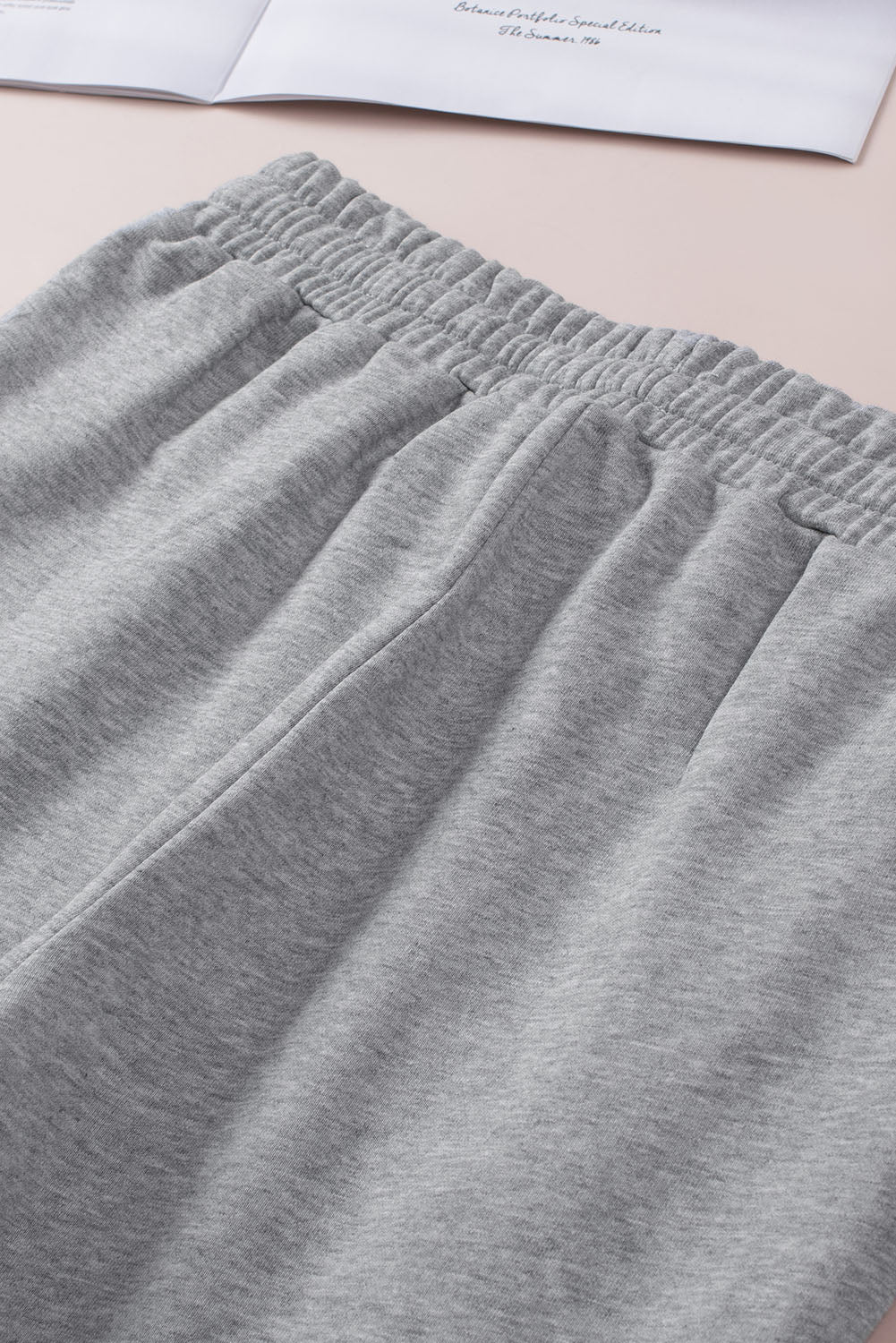 Pantalon de jogging court gris chiné effet vieilli