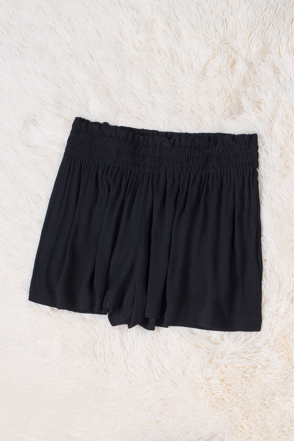 Short taille haute smocké noir 