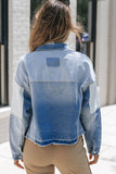 Veste en jean bleu ciel avec ourlet effiloché et patchwork