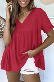 Blouse babydoll rouge effilochée à col en V et à volants