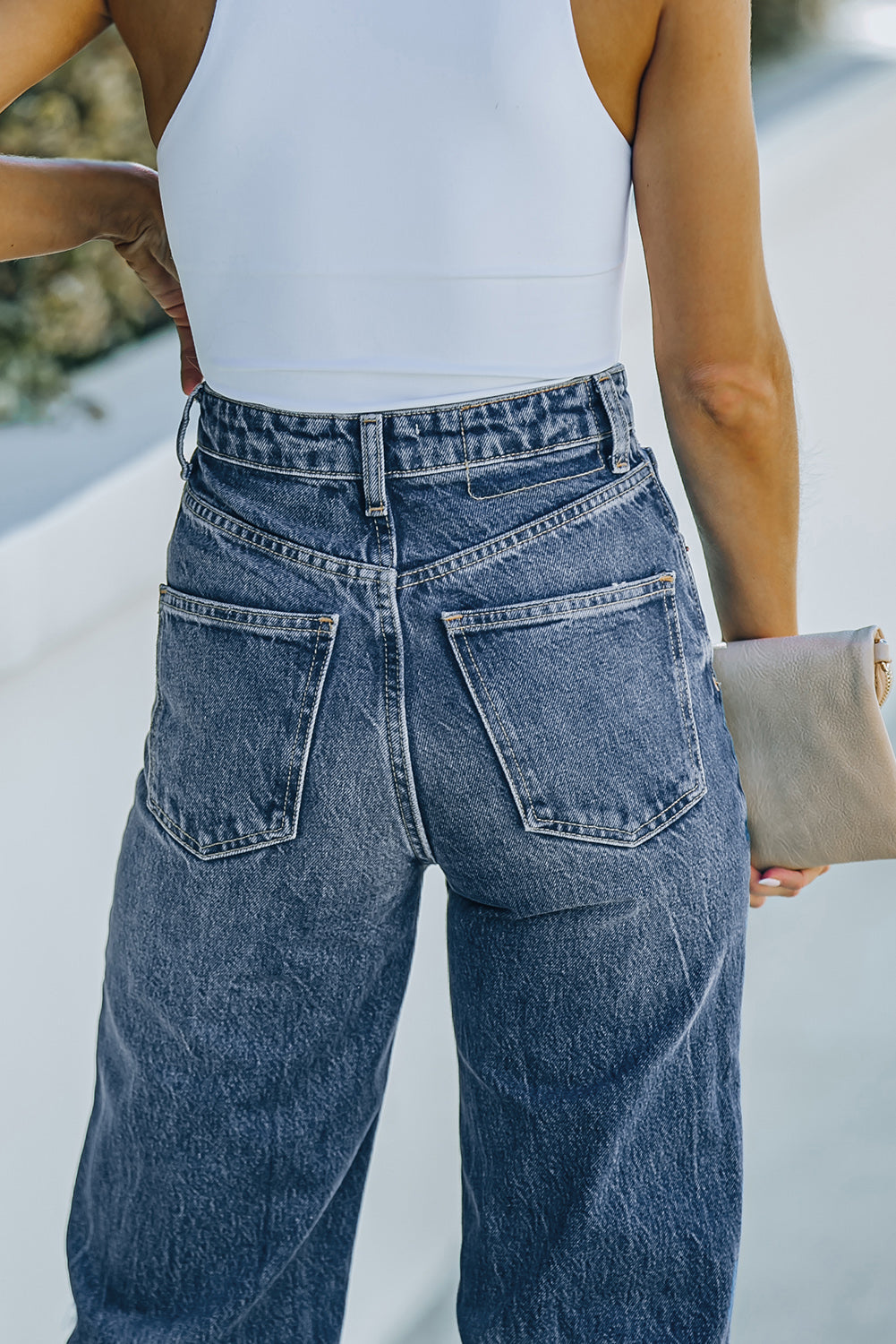 Jean ample bleu ciel taille haute déchiré à jambes droites