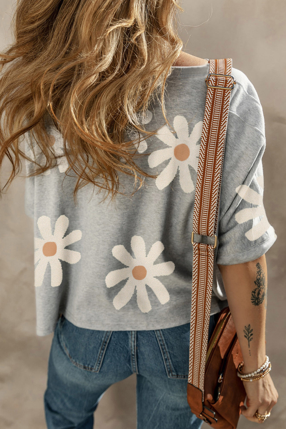 Gray Daisy Flower Printed Casual T Shirt