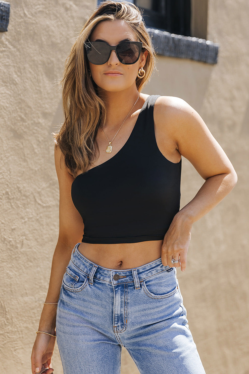 One Shoulder Sleeveless Crop Top