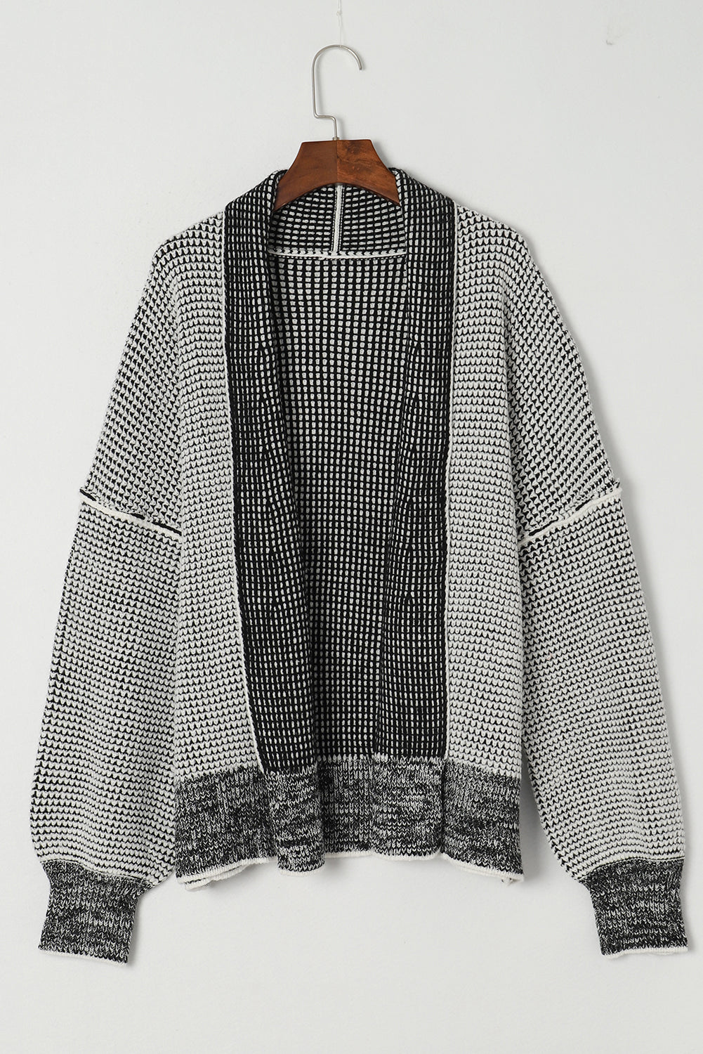 Cardigan gris à poches en tricot texturé