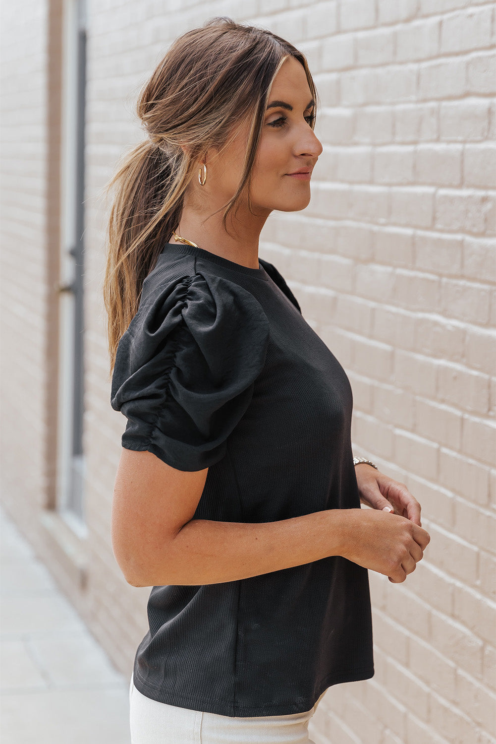 Ribbed Puff Short Sleeve Top