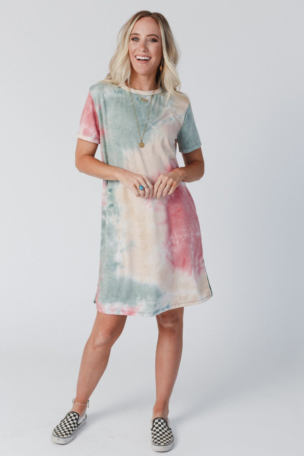 Robe t-shirt fendue surdimensionnée multicolore tie-dye