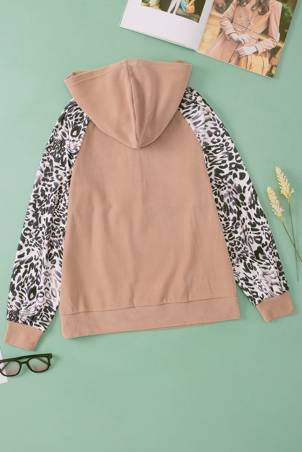 Leopard Print Buttoned Neckline Raglan Sleeve Hoodie