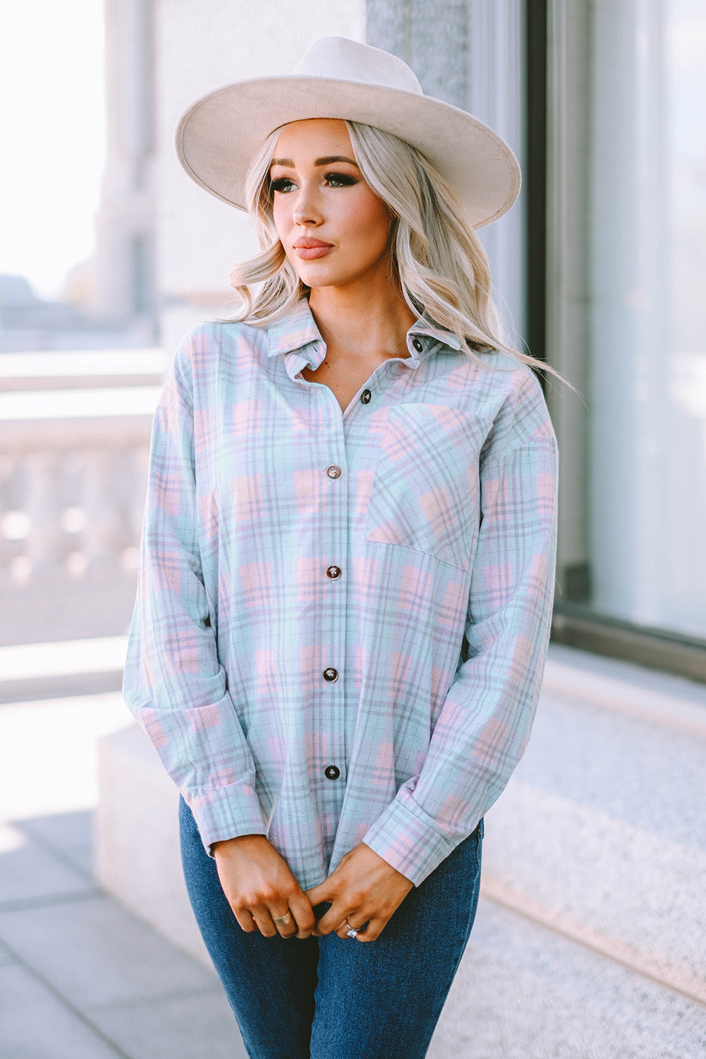 Collared Neckline Plaid Pattern Long Sleeve Shirt