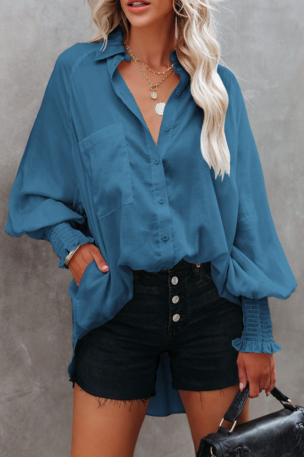 Billowy Sleeves Pocketed Shirt