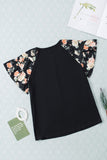 T-shirt noir à manches raglan et fleurs à plusieurs niveaux