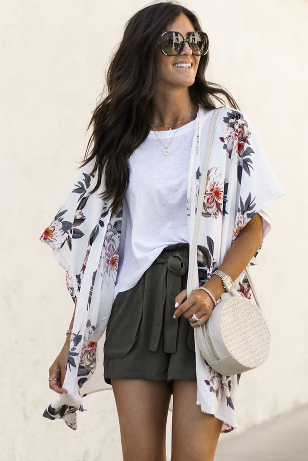 Kimono d'été blanc à imprimé floral 