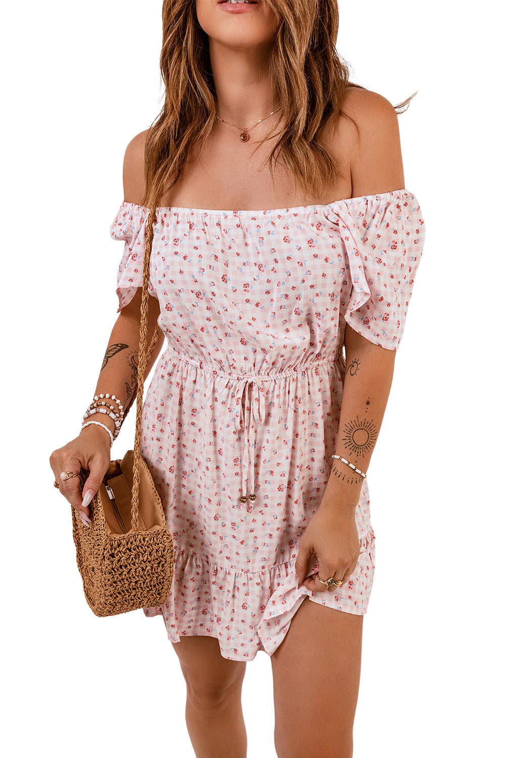 Robe florale rose à taille élastique et ourlet à volants