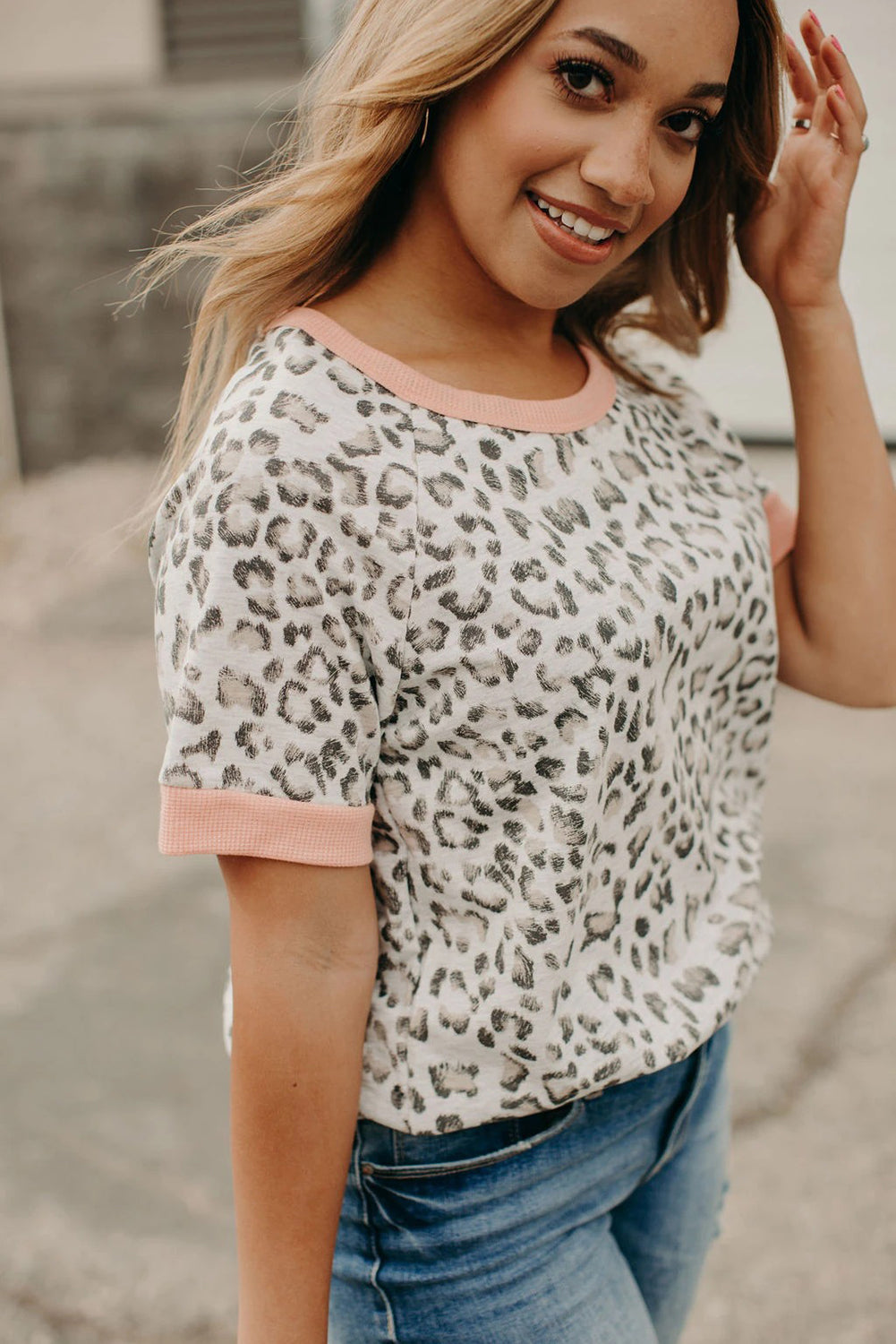 Fuzzy Print Contrast Trim Tank Top