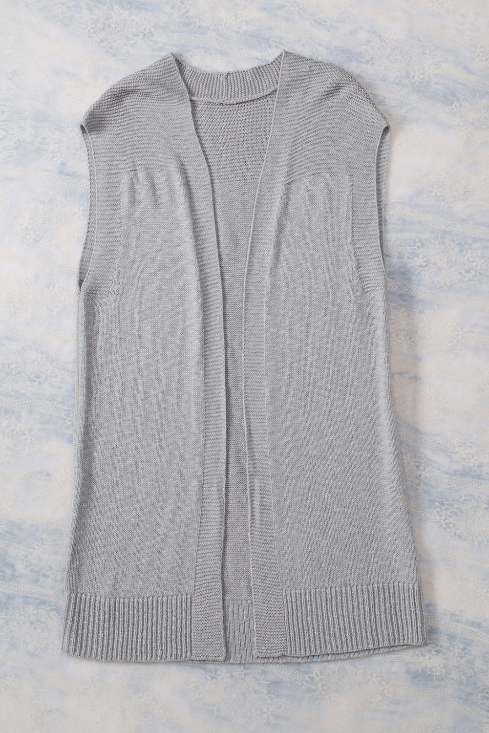 Pull cardigan basique gris