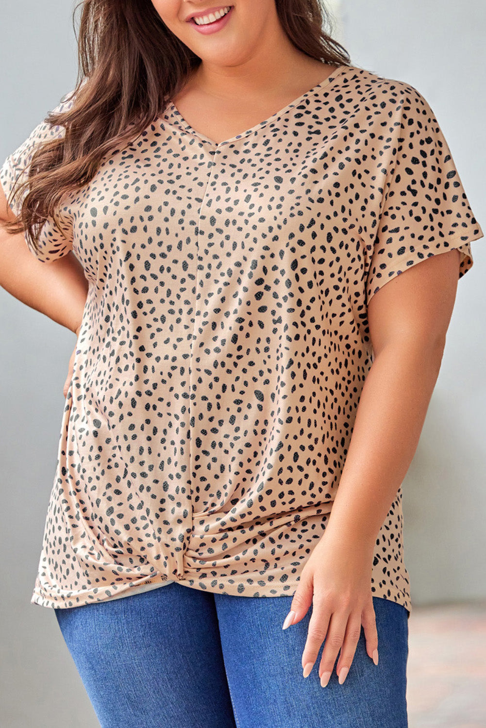 Plus Size Cheetah Print Twisted T-shirt