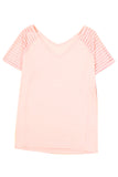 T-shirt rayé rose à manches raglan 