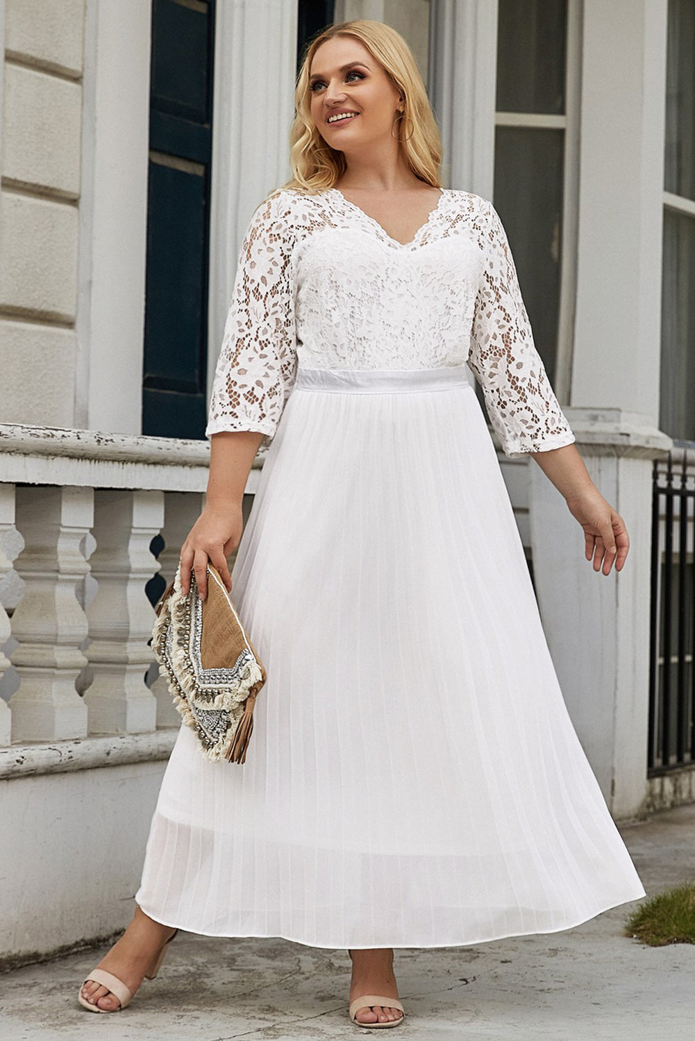 Lace Scalloped V Neck 3/4 Sleeves Pleated Tulle Plus Maxi Dress