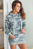 Robe à capuche surdimensionnée gris clair à motif camouflage