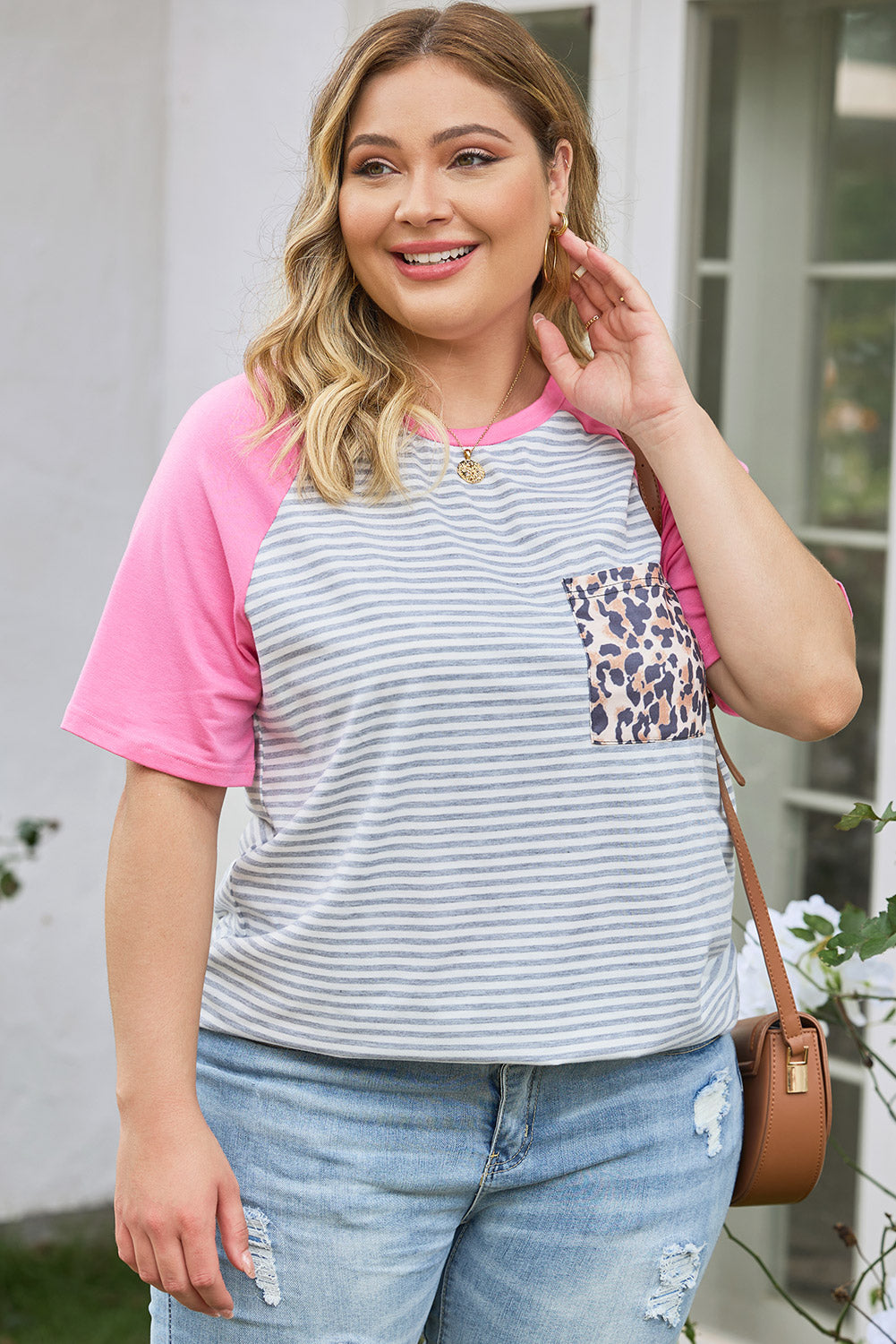 T-shirt Léopard à Rayures avec Poche Plaquée de Grande Taille à Manches Raglan 