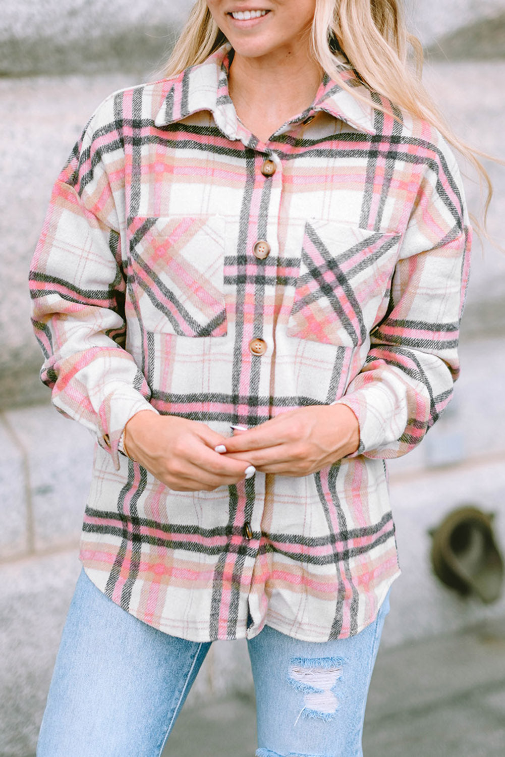 Veste à carreaux rose boutonnée avec poche poitrine sur le devant