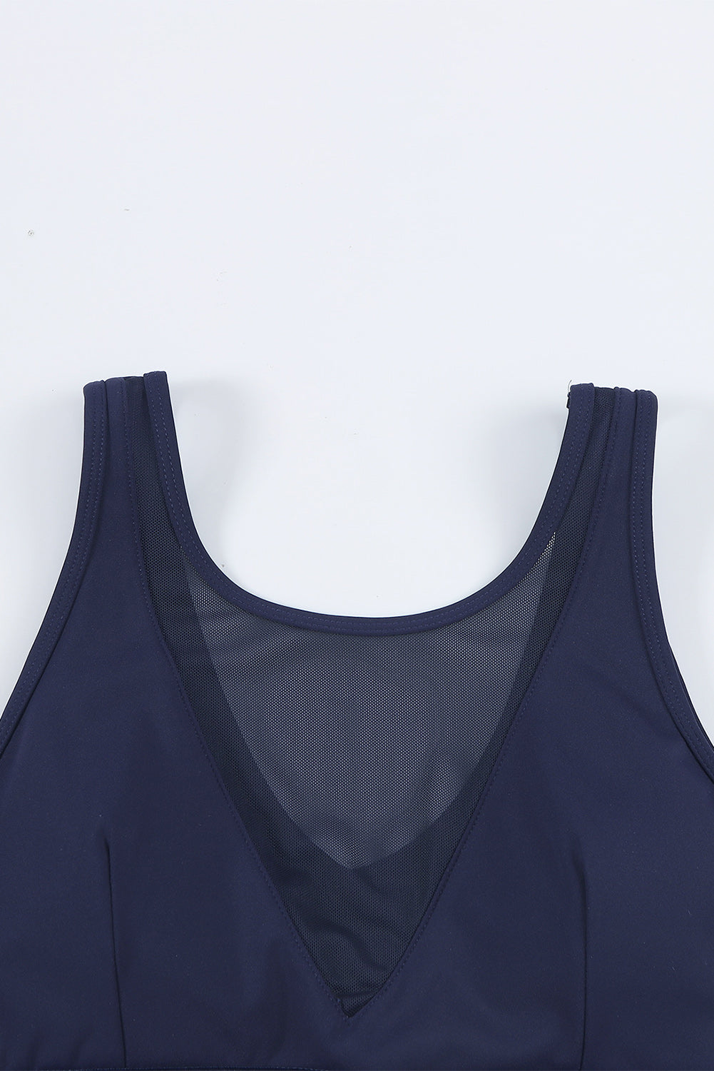 Ensemble de sport taille haute avec haut court en maille bleue