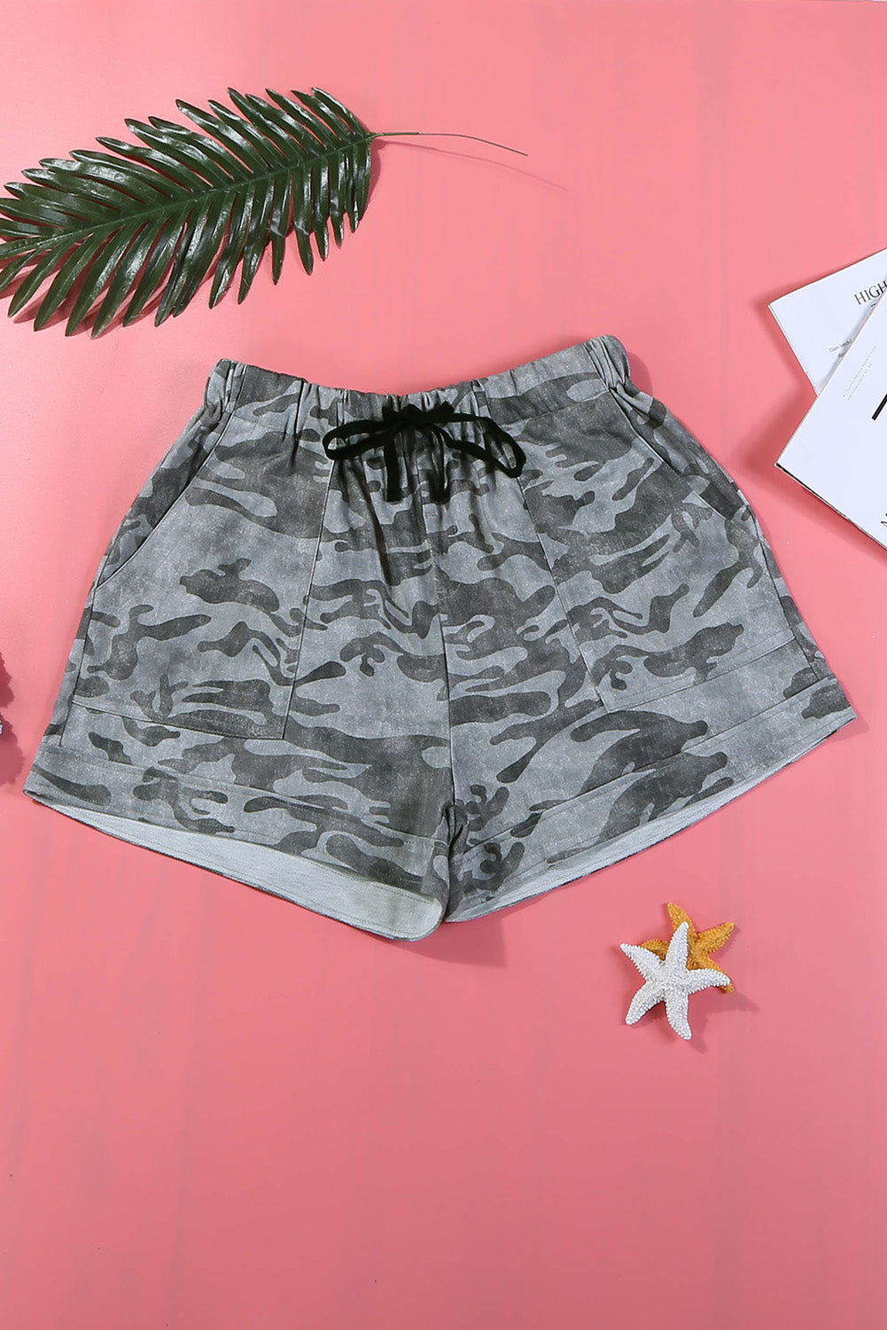 Camouflage Print Drawstring Casual Elastic Waist Pocketed Shorts