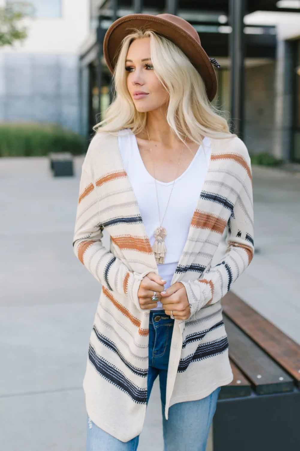 Cardigan multicolore à rayures épicées