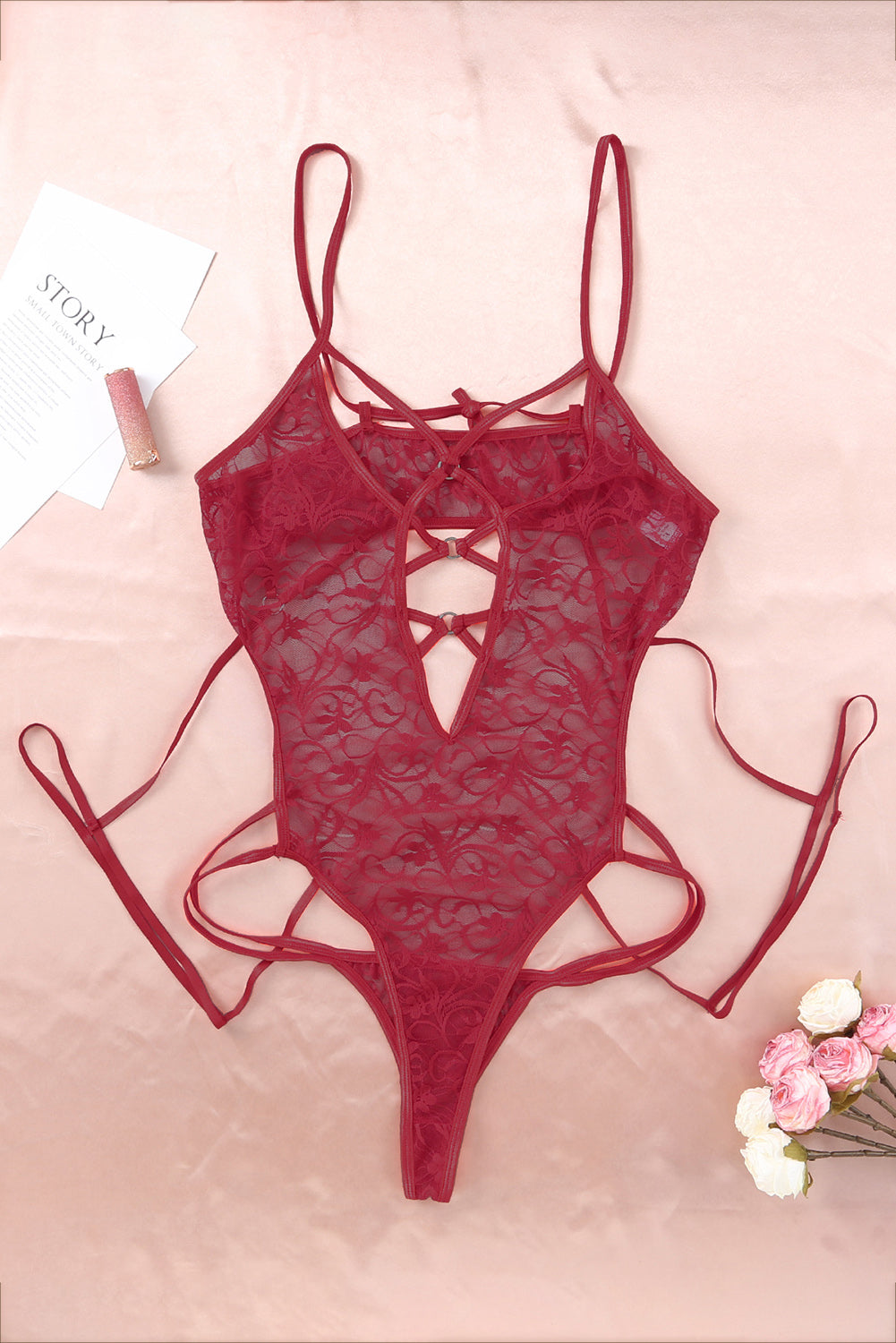 Lingerie Teddy en maille transparente à bretelles et œillets de grande taille rouge