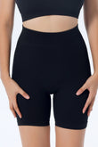 Short de yoga taille haute côtelé extensible noir