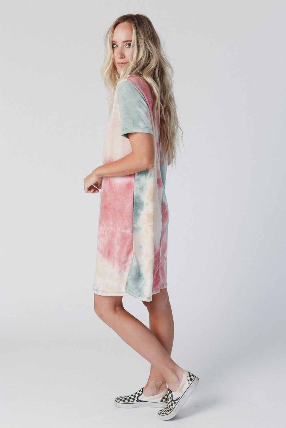 Robe t-shirt fendue surdimensionnée multicolore tie-dye