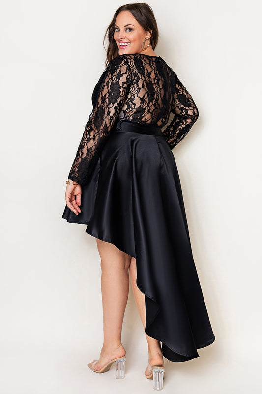 Robe noire en satin haut et bas avec épissure de dentelle transparente de grande taille